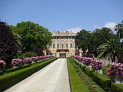 Vista d'a Villa Faraggiana da-i sö giardìn