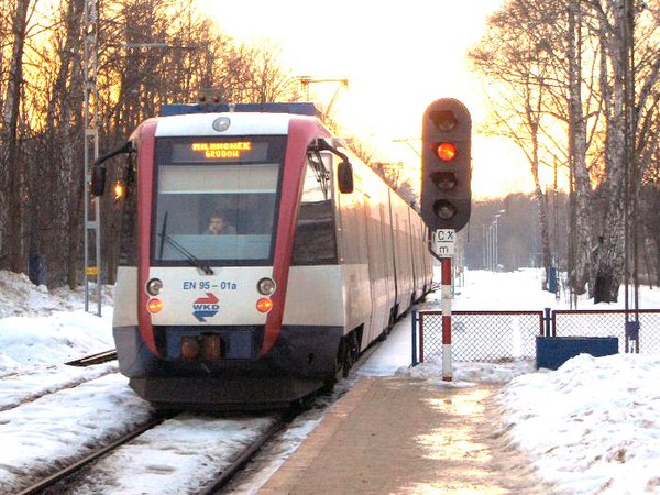 PKP class EN95 EMU