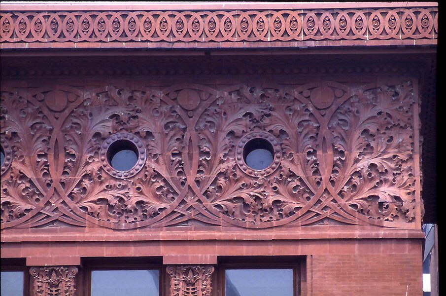Windows of the Wainwright Building by Louis Sullivan (1891)