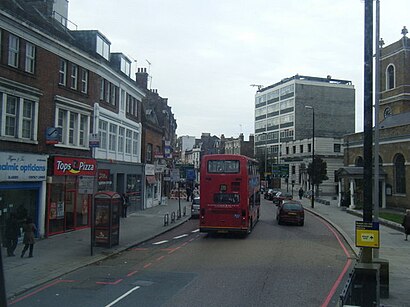 How to get to Wandsworth High Street with public transport- About the place