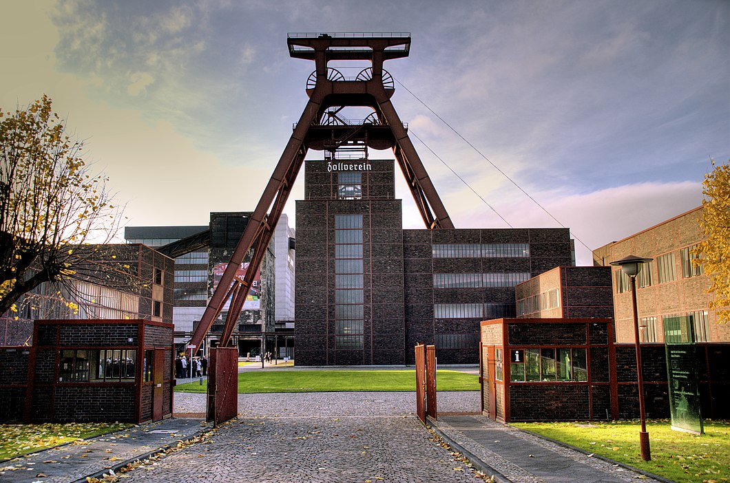 Schacht XII (Zentralschacht) der Zeche Zollverein in Essen (UNESCO-Weltkulturerbe Deutschland, NRW)