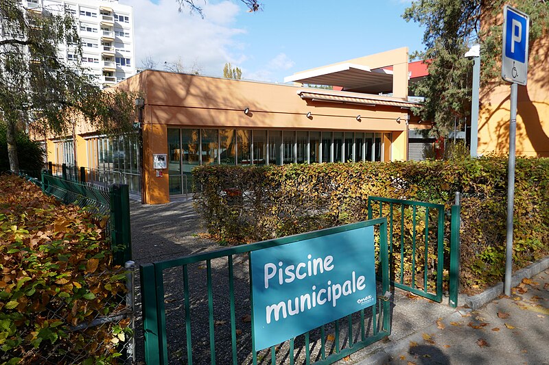File:École Onex-Parc 2021-03.jpg