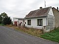 Čeština: Dům v místní části Obora v Želechovicích (obec Čížkovice). Okres Litoměřice, Česká republika. English: House in Obora, part of Želechovice village (Čížkovice municipality), Litoměřice District, Czech Republic.