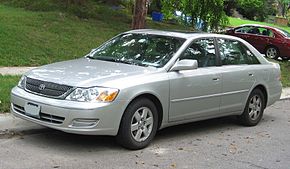 2000-2002 Toyota Avalon.jpg