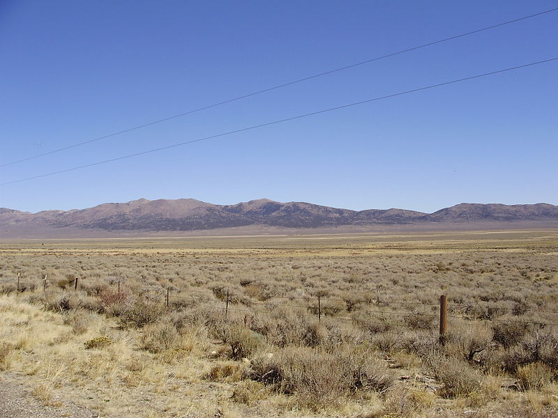 File:2012-10-17 P1010141 View from Nevada State Route 229 east towards the East Humboldt Range.JPG