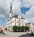 * Nomination Town hall in Lądek-Zdrój 3 --Jacek Halicki 08:49, 3 April 2018 (UTC) * Promotion Good quality. --Ercé 08:57, 3 April 2018 (UTC)