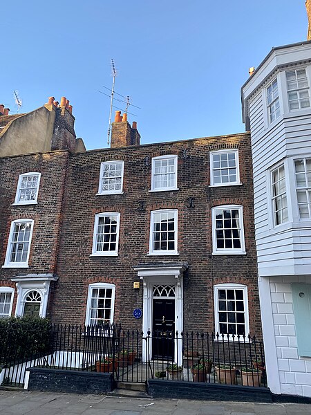 File:6 Church Row, Hampstead, December 2022.jpg