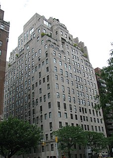 <span class="mw-page-title-main">740 Park Avenue</span> Residential building in Manhattan, New York