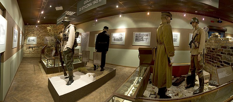 File:9799606013 Army Museum in Białystok.jpg