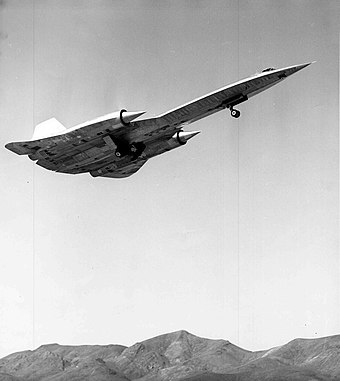 An A-12 (60-6924) takes off from Groom Lake during one of the first test flights, piloted by Louis Schalk, 26 April 1962.