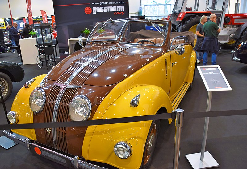 File:Adler 2.5L Type 10 Cabriolet von Karmann (1938) (52854977997).jpg
