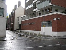 Amen Corner Amen Corner, EC4 - geograph.org.uk - 485607.jpg