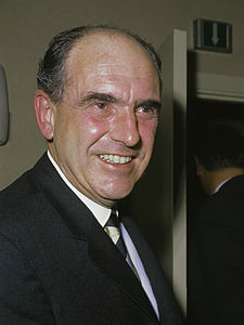 Andreas Papandreu (1968) 2.jpg