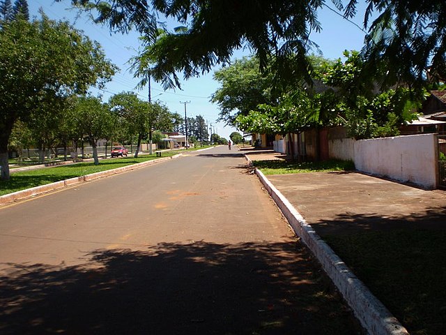 Avenida Marwan Simões