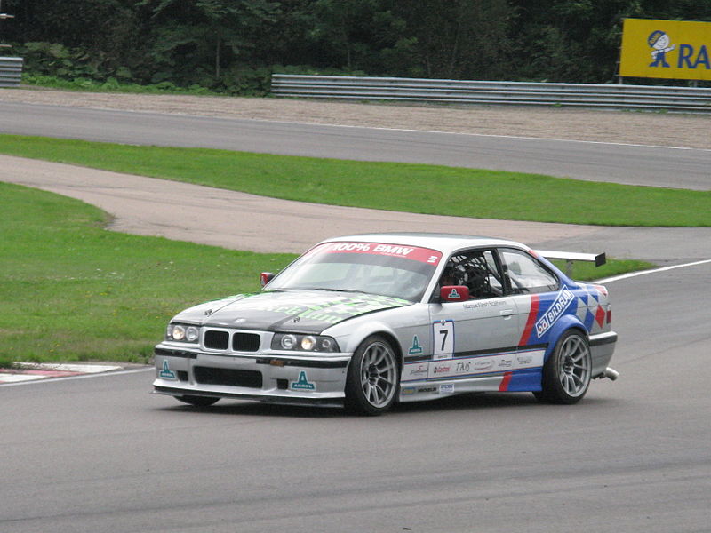 File:BMW 3 Series E36 (5157076010).jpg