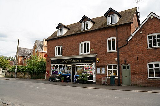 Beckford Stores, Beckford - geograph.org.uk - 4011957