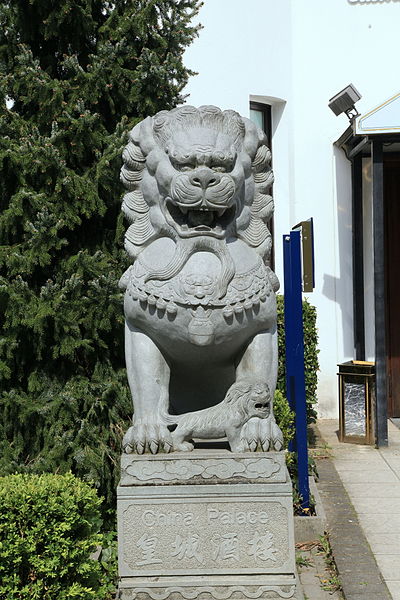 File:Bergisch Gladbach Refrath - Dolmanstraße - Haus Steinbreche 06 ies.jpg