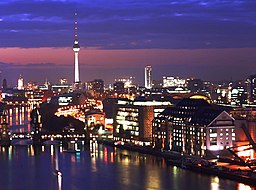 Berlin Mitte by night.JPG