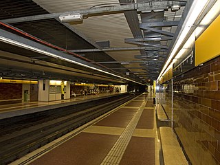 <span class="mw-page-title-main">Bogatell (Barcelona Metro)</span> Barcelona Metro station