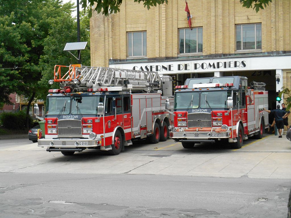 File:Lille fives caserne pompiers.jpg - Wikimedia Commons