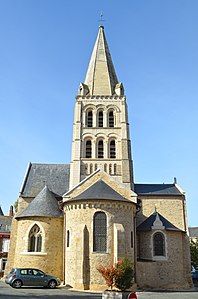 Chemillé - Église Notre-Dame (1).jpg