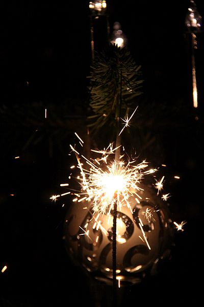 File:Christmas baubles and sparkler (04).jpg