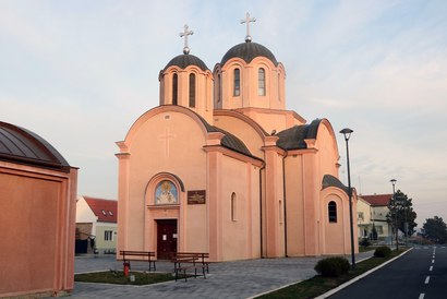 Kako doći do Нови Бановци pomoću gradskog prevoza - O mestu