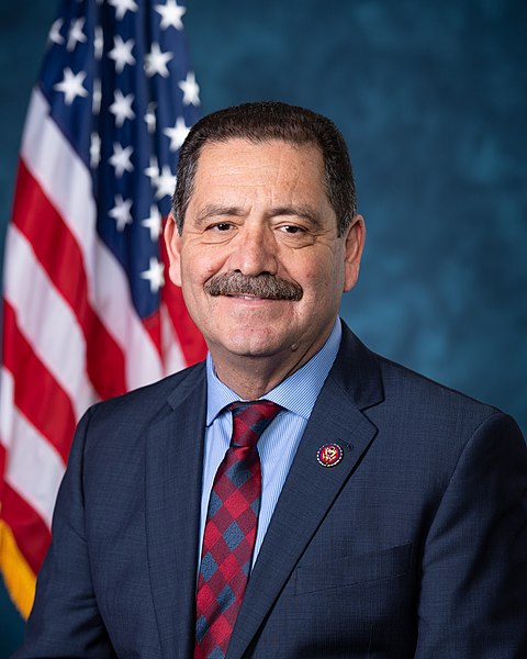 File:Chuy Garcia official portrait.jpg