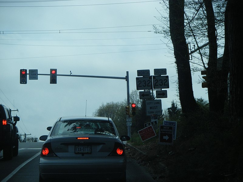 File:County Line Road EB at PA 232.JPG