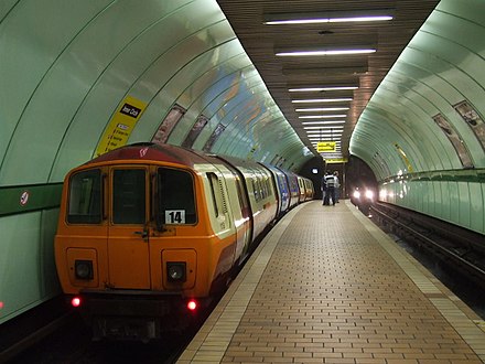 Cowcaddens subway station