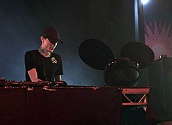 Deadmau5 live unmasked.jpg