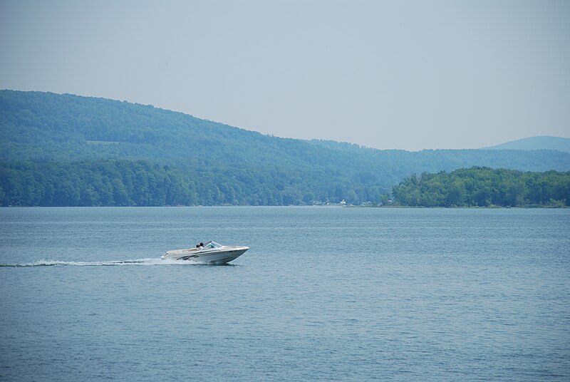 File:Delta Lake, NY.JPG