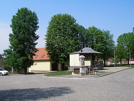 Dobříň