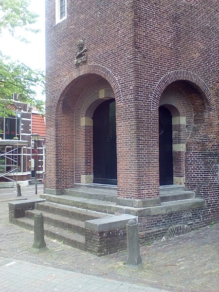 File:Dodendeur Bullekerk Zaandam.jpg