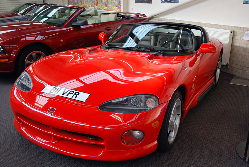 File:Dodge Viper (2236995636).jpg