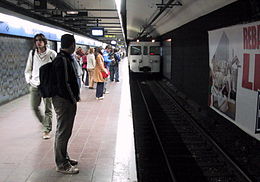 Estació d'Hospital de Sant Pau del metro de Barcelona.jpg