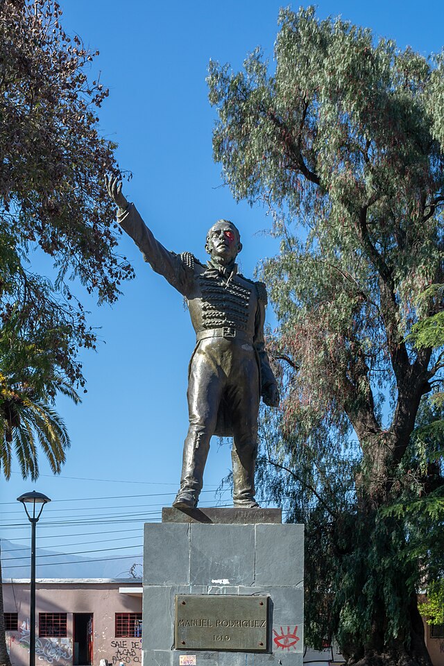 Statue von Manuel Rodríguez Erdoíza auf dem gleichnamigen Platz