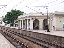 Estoril train station.jpg