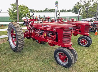 Farmall H Row crop tractor