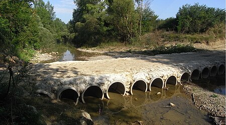 Feccia Culvert 2011 SE.jpg