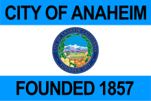 Flag of Anaheim, California (1967–2018, 2019–present).svg