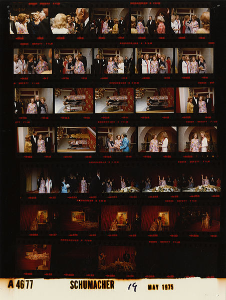 File:Ford A4677 NLGRF photo contact sheet (1975-05-19)(Gerald Ford Library).jpg