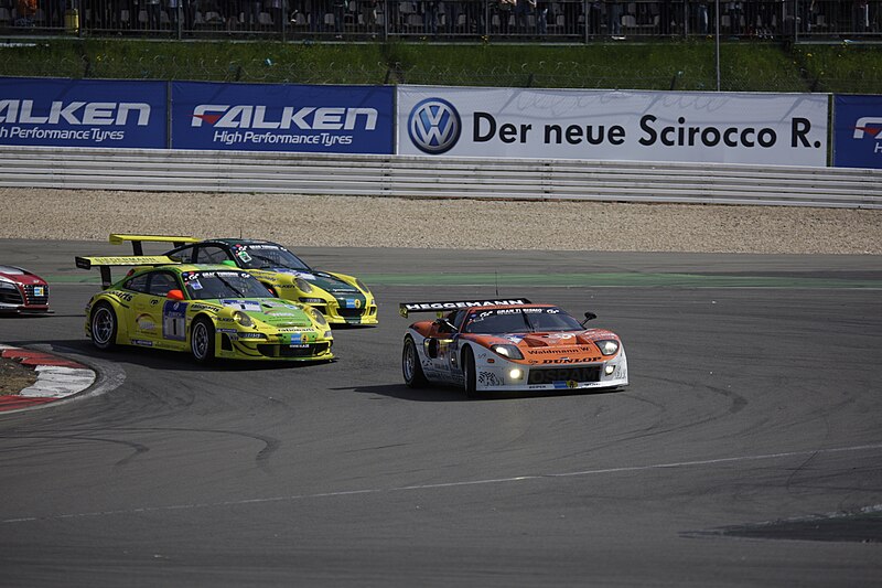 File:Ford GT 24stunden 2009.jpg