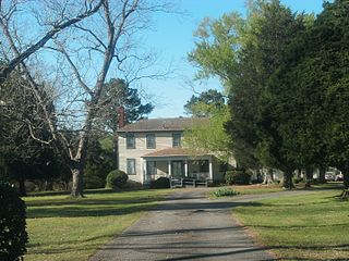 <span class="mw-page-title-main">Four Square (Smithfield, Virginia)</span> Historic house in Virginia, United States