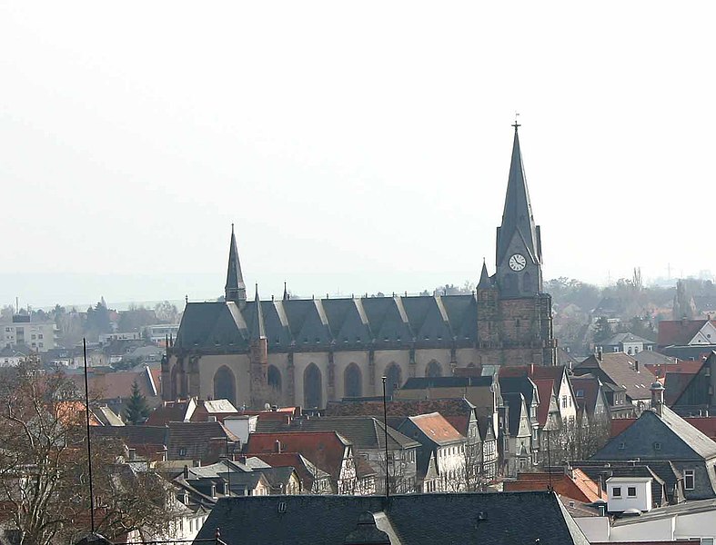 File:Friedberg (Hessen) Stadtkirche.jpg