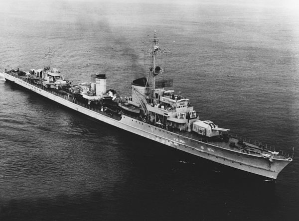 German destroyer Z39 underway off Boston on 12 September 1945.jpg