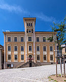 Graefenthal market square town hall.jpg