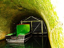 Greywell tunnel ichida.jpg
