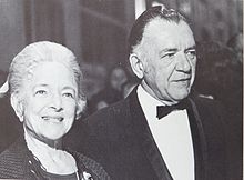 Kerr with Helen Hayes