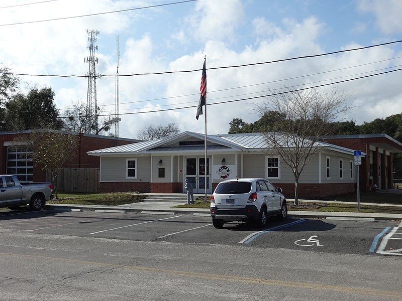 File:High Springs Fire Department.JPG